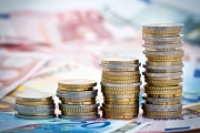 Štátny rozpočet v apríli so schodkom 1,206 mld. eur